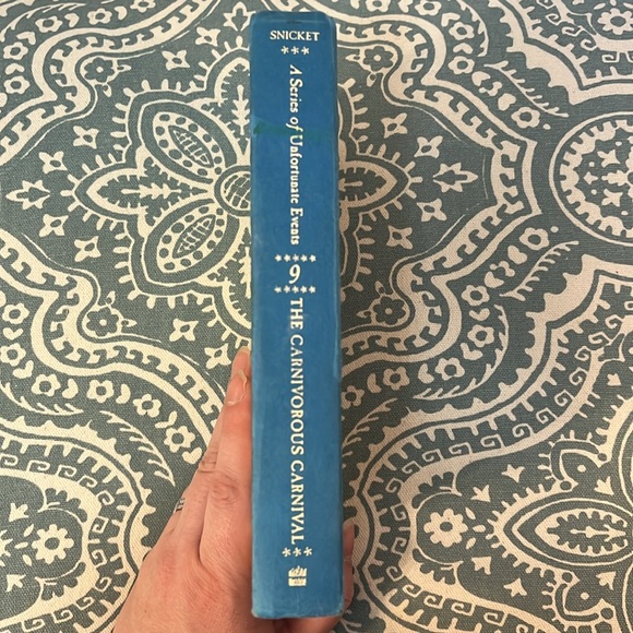 A Series of Unfortunate Events Book the 9th Carnivorous Carnival - Picture 3 of 8